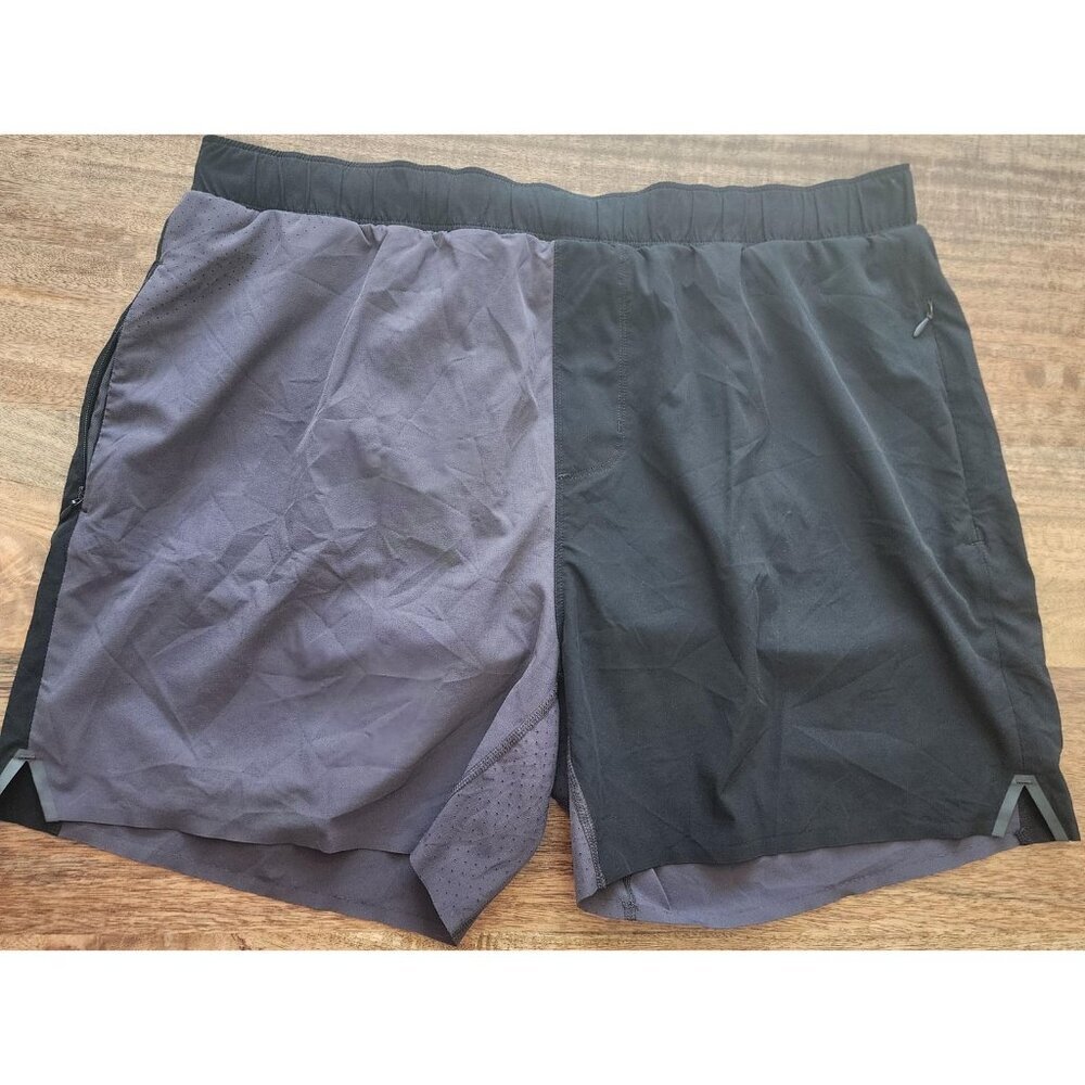 Rhone Shorts Mens Large Black Gray Swift Lined Running Perforated Zip Pocket